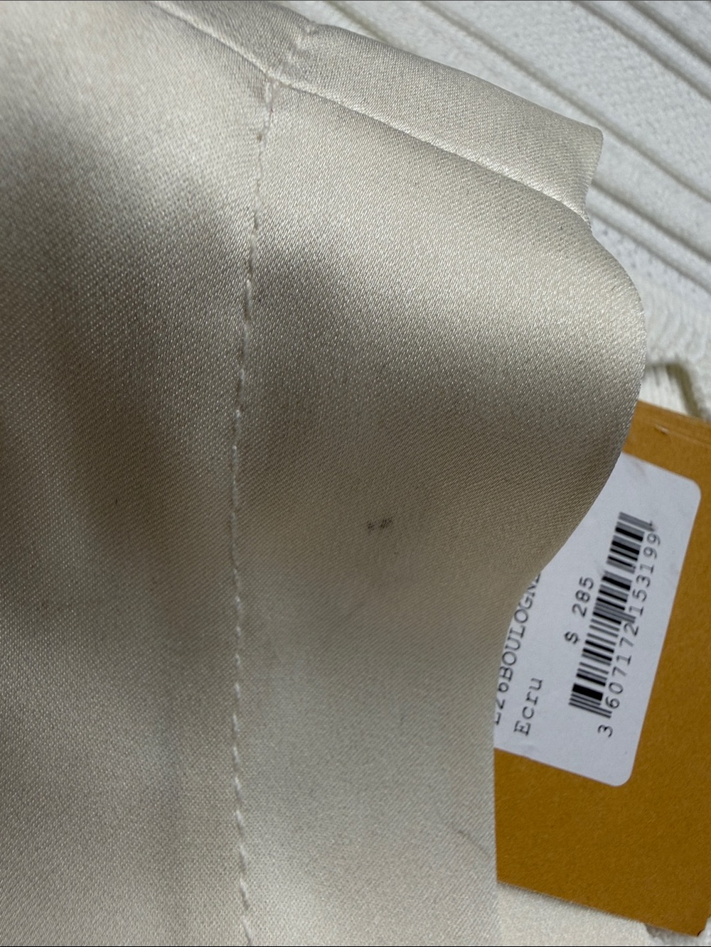 Boulogne Pleated Round-Neck Satin Crop Top - Picture 6 of 7